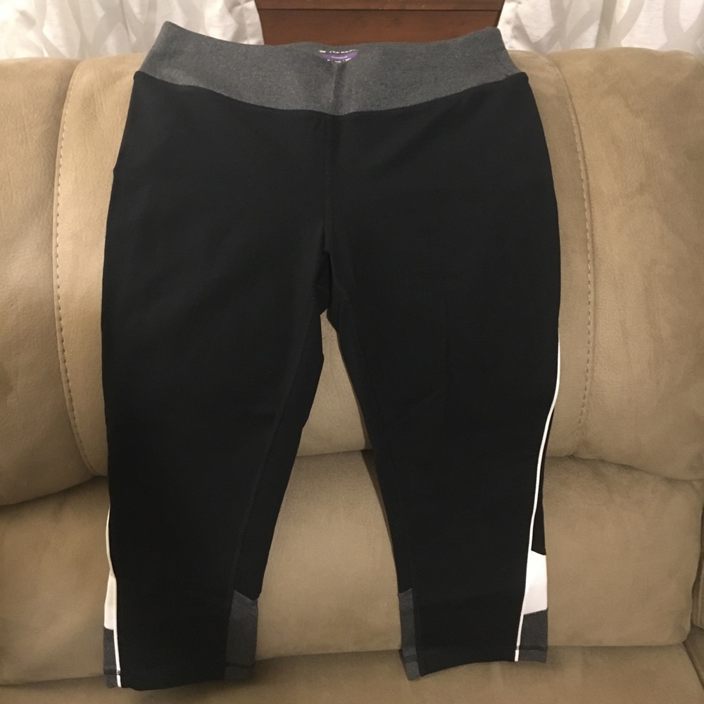Tek Gear Capris